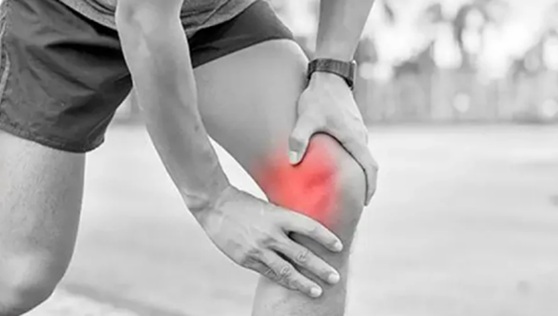 When to See a Pain Specialist for Knee Pain in Florida